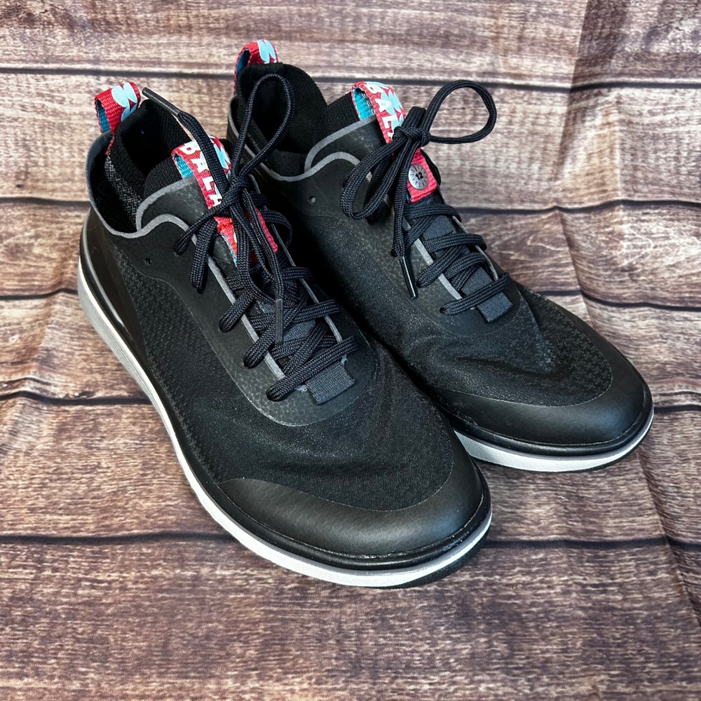 Bala Twelves Nocturnal Black Nursing Shoes Womens 8.5 Healthcare Sneakers